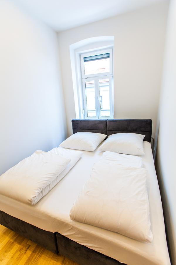 Vienna Market Apartments & Free Parking Esterno foto